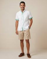 Ready to Go Medium | Blanco con Green Guingán Short Sleeve Cubano Guayabera