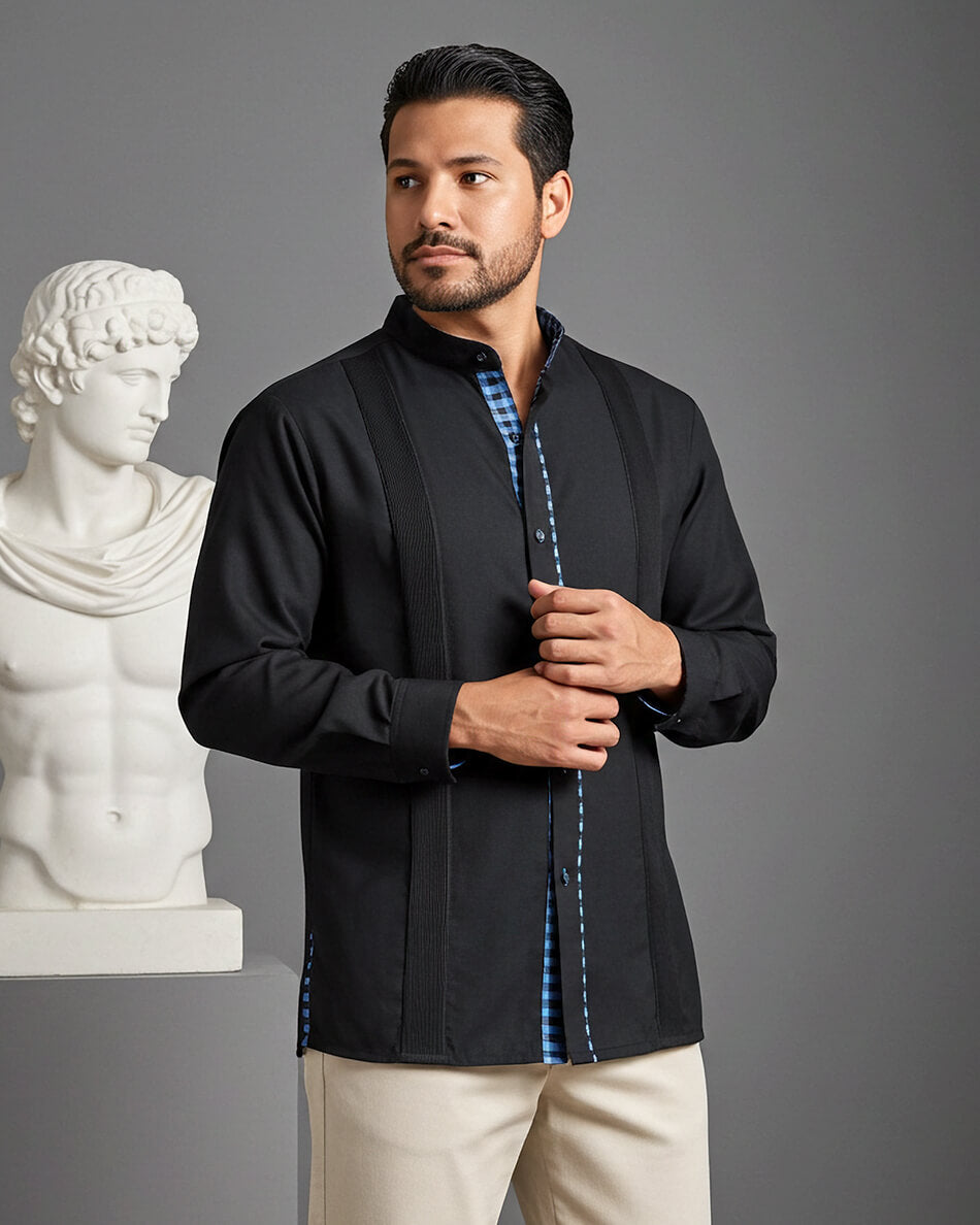 Black con Cerulean Guingán Guayabera