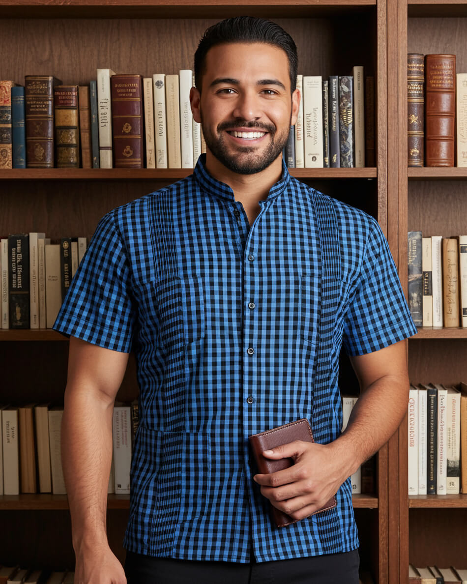 Guingán Grande Cerulean Guayabera