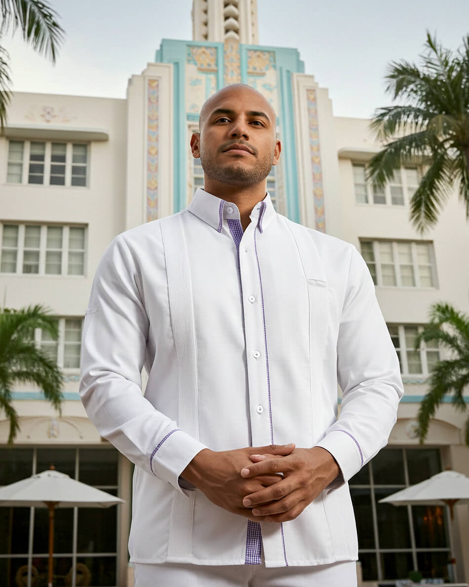 Blanco con Guingán Clásico Presidencial Guayabera