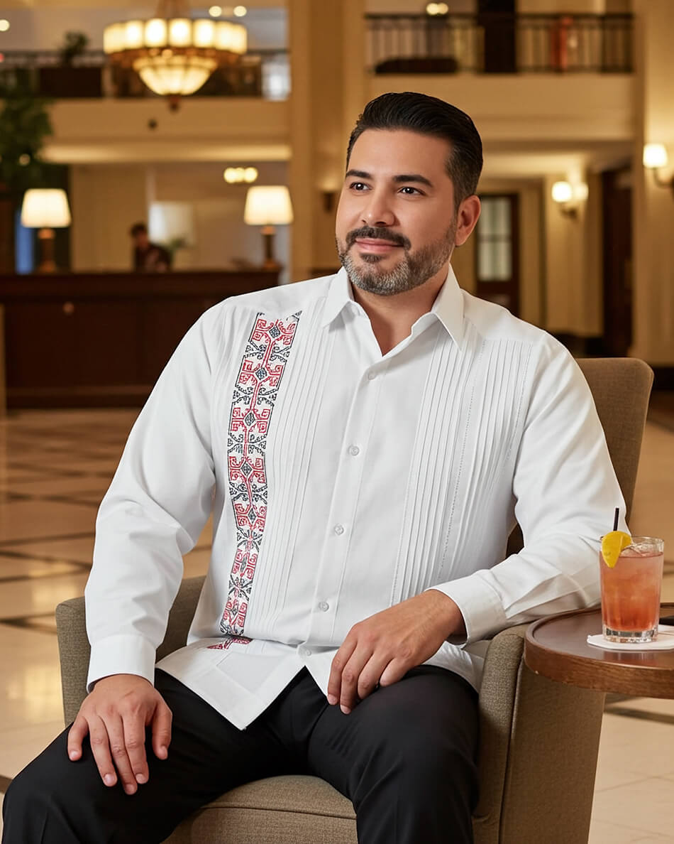 Yucateco Elegante Azteca Blanca Guayabera