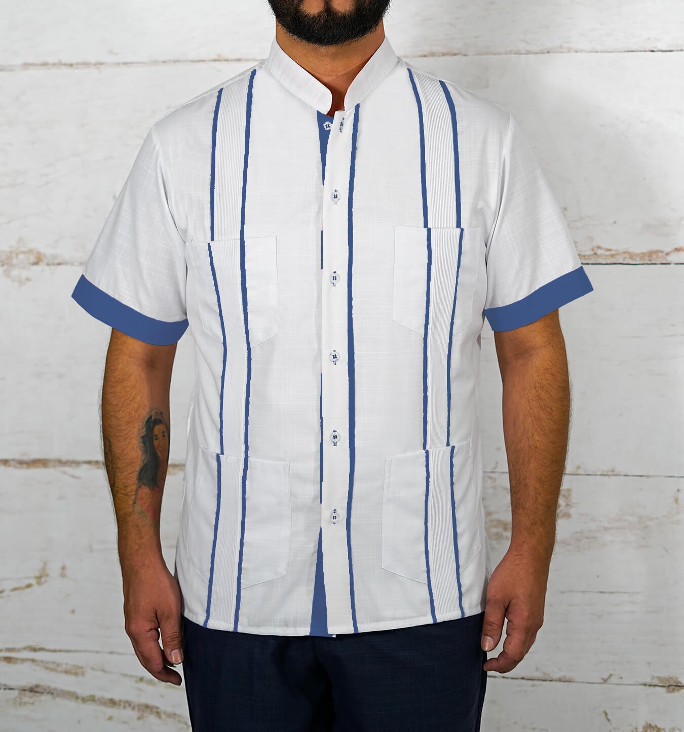 Couture Blanco Delicado Mau Four Pocket Guayabera