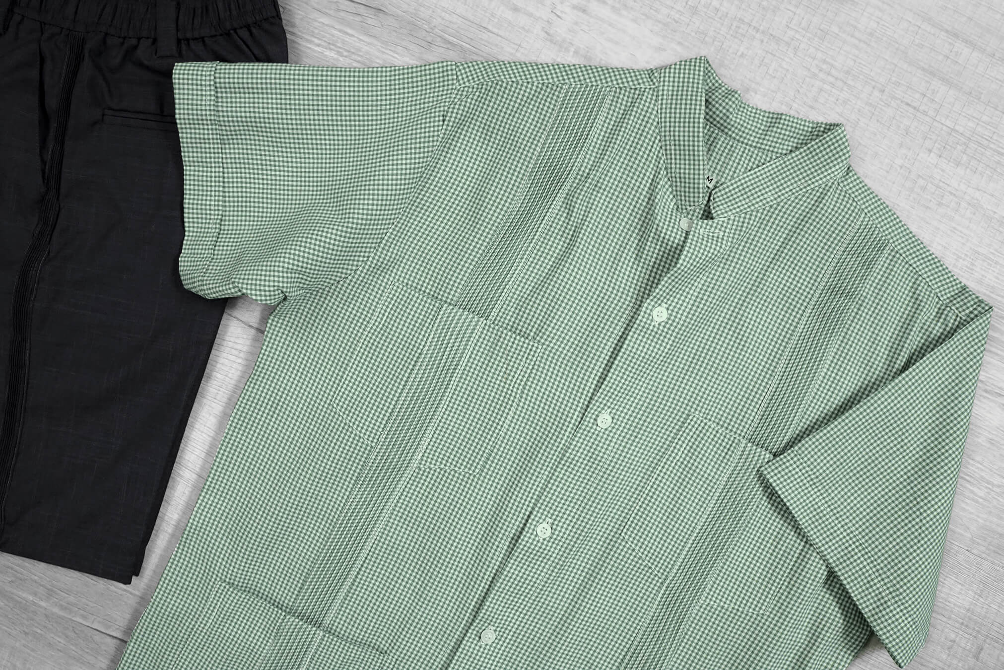 Guingán Clásico Green Guayabera